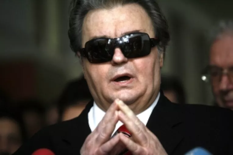 C.V. Tudor: Becali, un cioban roman care da bani la biserici, ar putea intra in Parlament