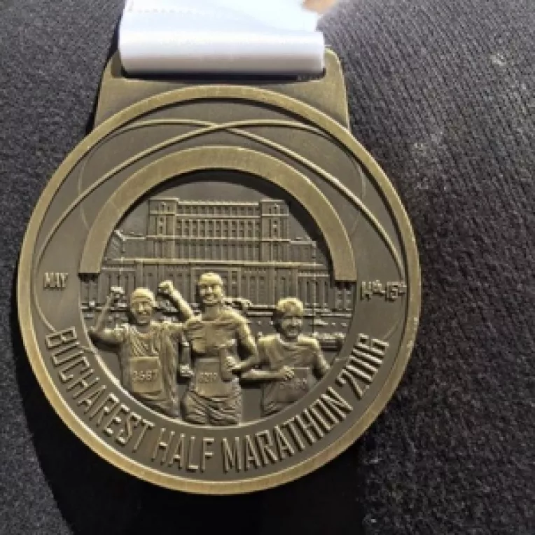 Celebrul actor Marius Manole se pregateste pentru maraton