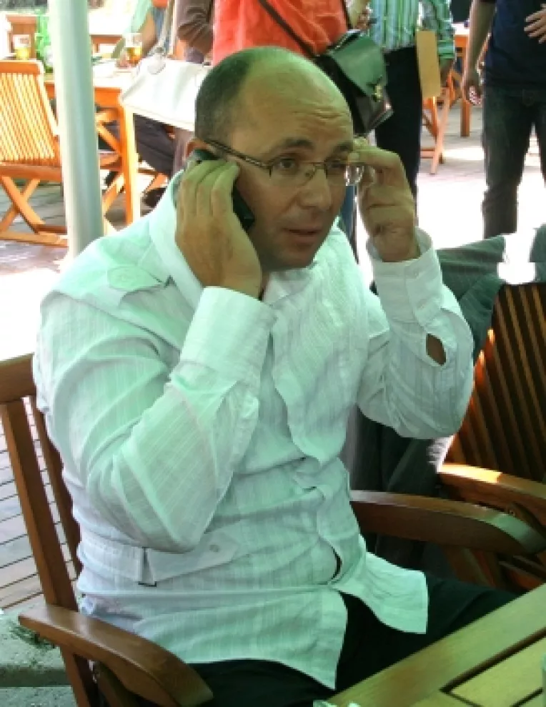 Cosmin Gusa danseaza cu Elwira Duda la "Dansez pentru tine"