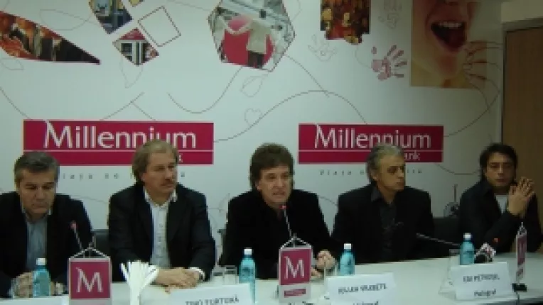 Dan Bittman, solistul formatiei Holograf: "Nu cred ca functia mea de la Ministerul Finantelor contravine colaborarii cu Millennium Bank!"