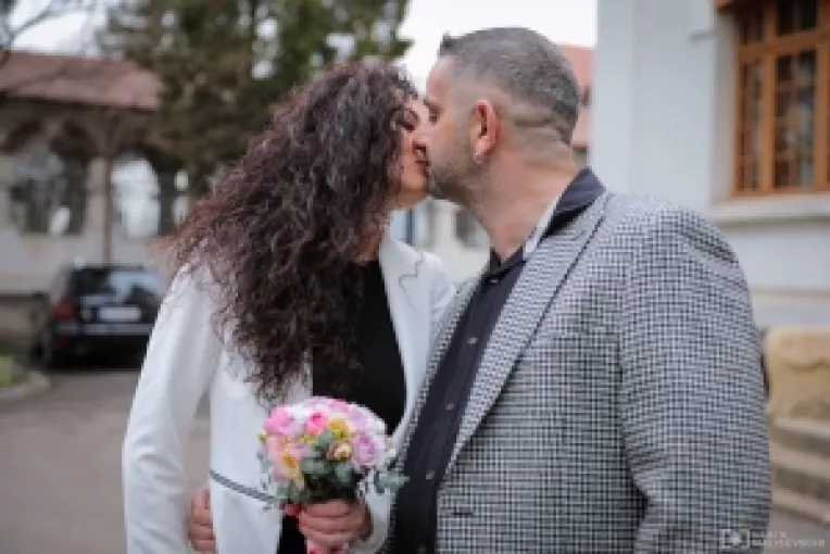 Daniel Onoriu s-a casatorit cu iubita lui, Izabela