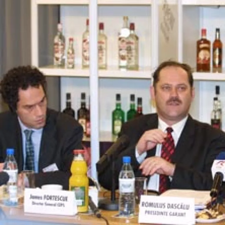 Din aprilie, alcoolul va fi mai scump cu pana la 25%