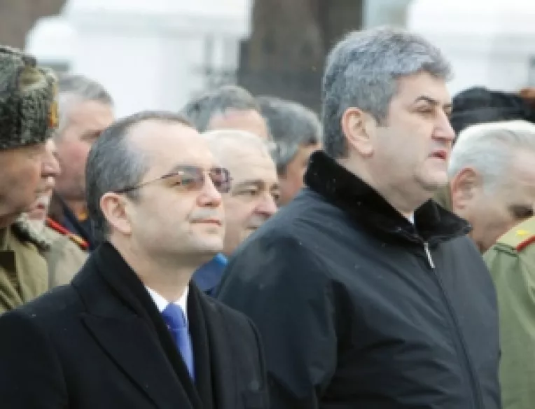 Guvernul traduce decizia ICCJ: Recalcularea pensiilor militare continua. Din oficiu, nu la cererea pensionarilor