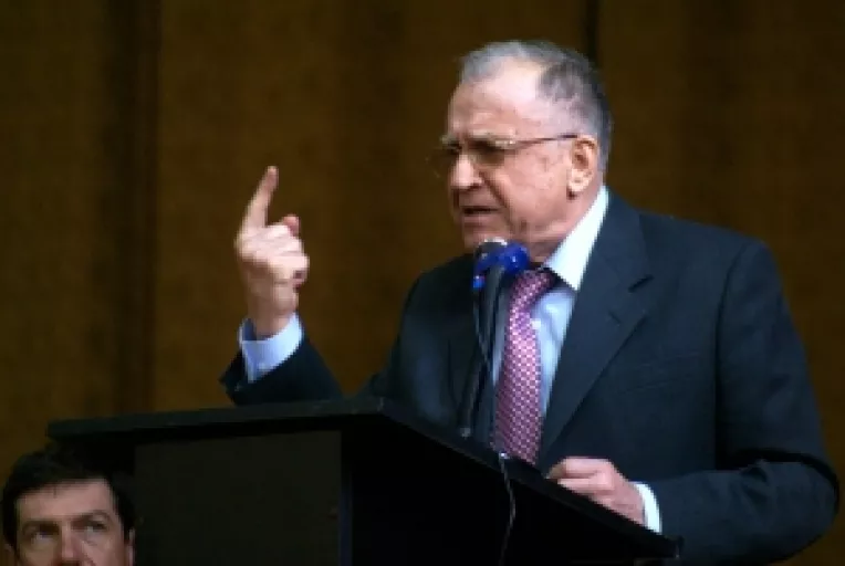 Iliescu despre demisiile de la Cluj: O reactie normala, pertinenta
