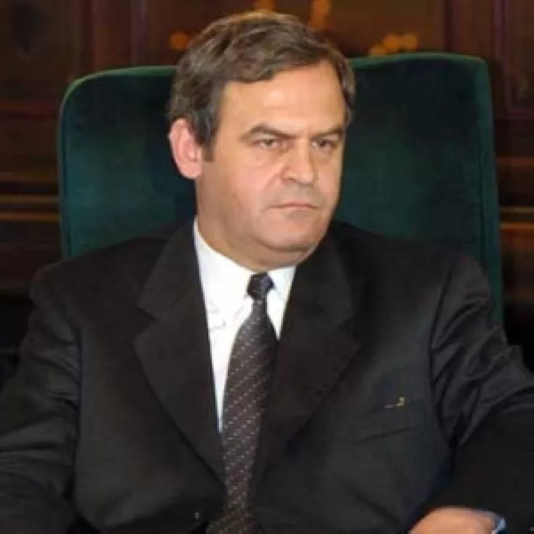 László Tökés pune conditii pentru o lista comuna cu UDMR