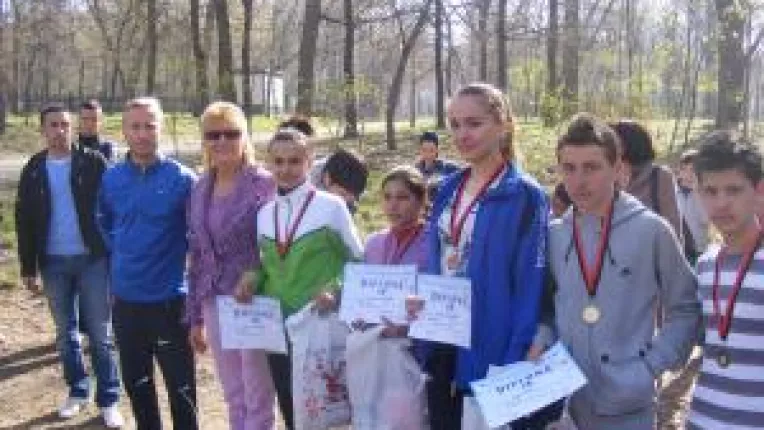 Marius Ionescu a premiat micii alergatori