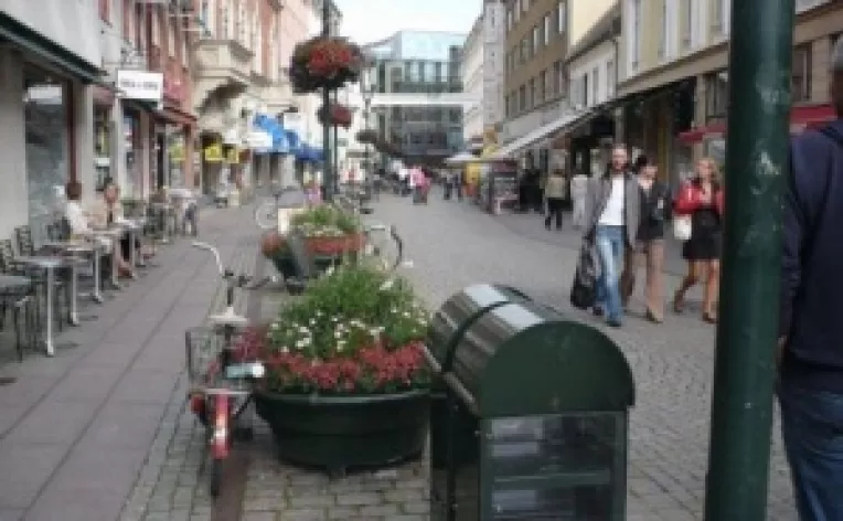 Mirajul Occidentului in centrul istoric al Bucurestiului