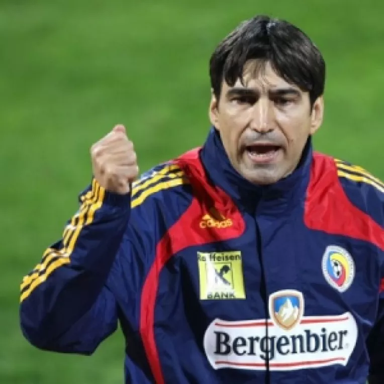 Nationala Romaniei a reusit un salt remarcabil, de 9 locuri, si se afla pe pozitia a 37-a a clasamentului FIFA