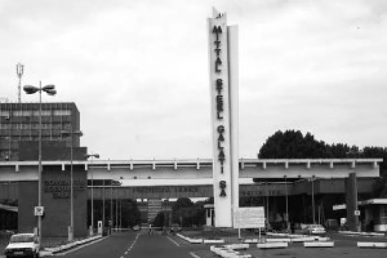 Nemultumiri date in clocot la Combinat