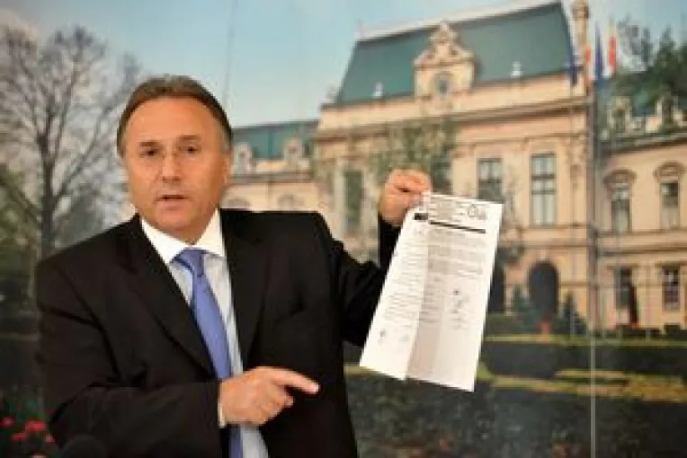 Nemultumiti de intoarcerea lui Traian Basescu la Palatul Cotroceni: 7,4 milioane de romani