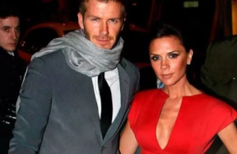 Obrazul subtire cu gainat de pasare se mentine