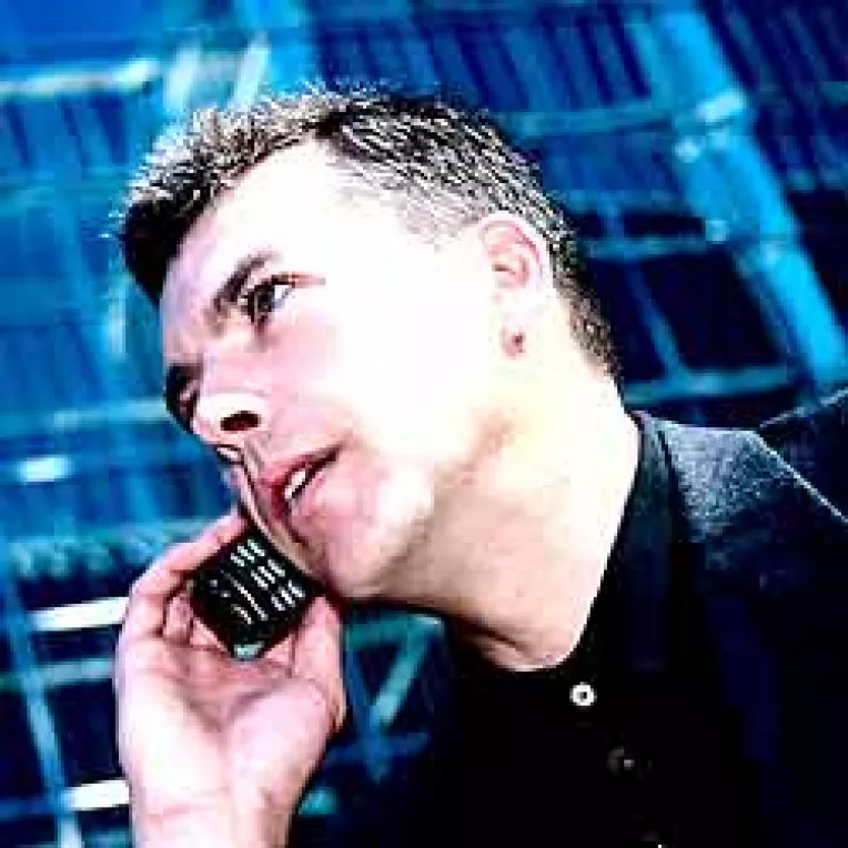 Tarife reduse in roaming pentru toti utilizatorii retelei Cosmote