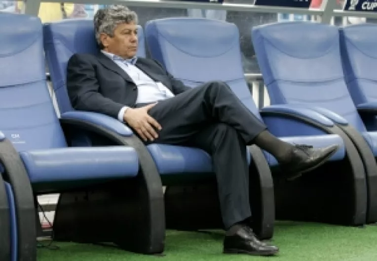 Un luptator care invinge orice durere : Crampeie din viata contracronometru a lui Mircea Lucescu