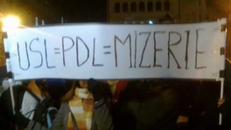 Unde e Basescu e cadere:  Guvernele Boc, guvernul Ciorbea si guvernul Radu Vasile au generat caderi economice 